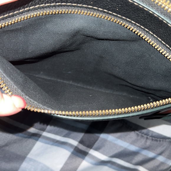 Ladies Leather Fossil Crossbody Bag! - Picture 6 of 12